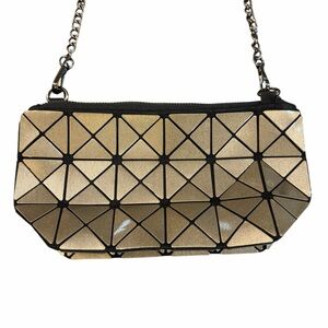 Geometric Pewter “Metallic” Crossbody / Shoulder Bag – No Brand